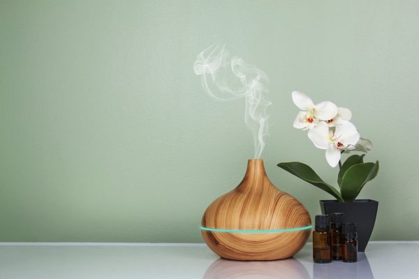 10 Best Essential Oil Diffusers To Relax & Unwind
